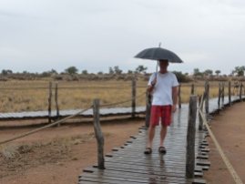 Regen in der Kalahari Red Dunes Lodge
